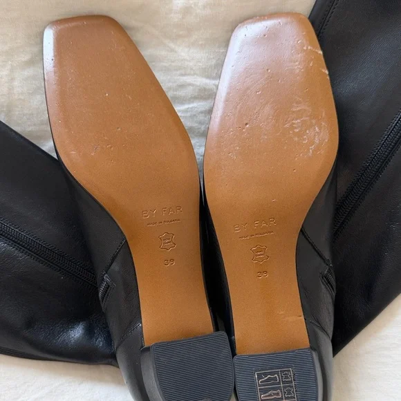 BY FAR Edie Boot, black leather
